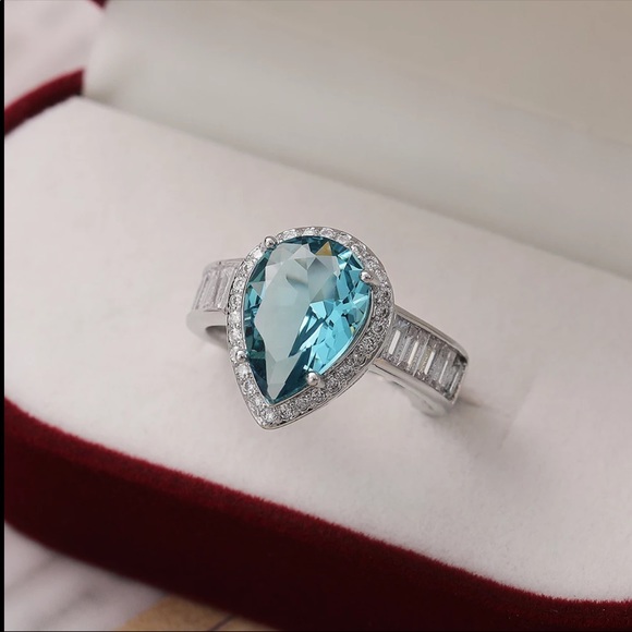 New 925 Silver Beautiful Diamond Ring Women’s - Picture 5 of 5